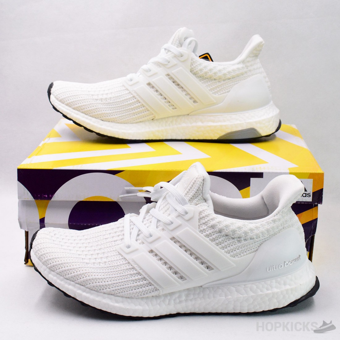 ultra boosts 4.0 white